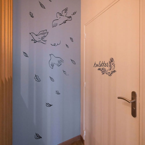 Decor mural et signaletique en adhesif sur mesure pour Baby Prestige